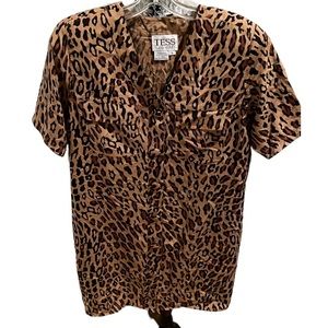 Tess Dress  vintage size 6 leopard print dress 100%silk just above the knee